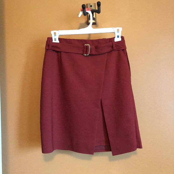 White House Black Market dress suit - Picture 4 of 7